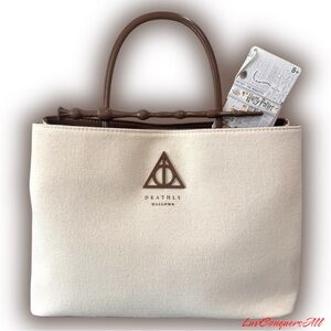 Loungefly Harry Potter Elder Wand Canvas Beige Handbag